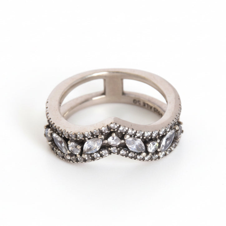Marquise Crown Band