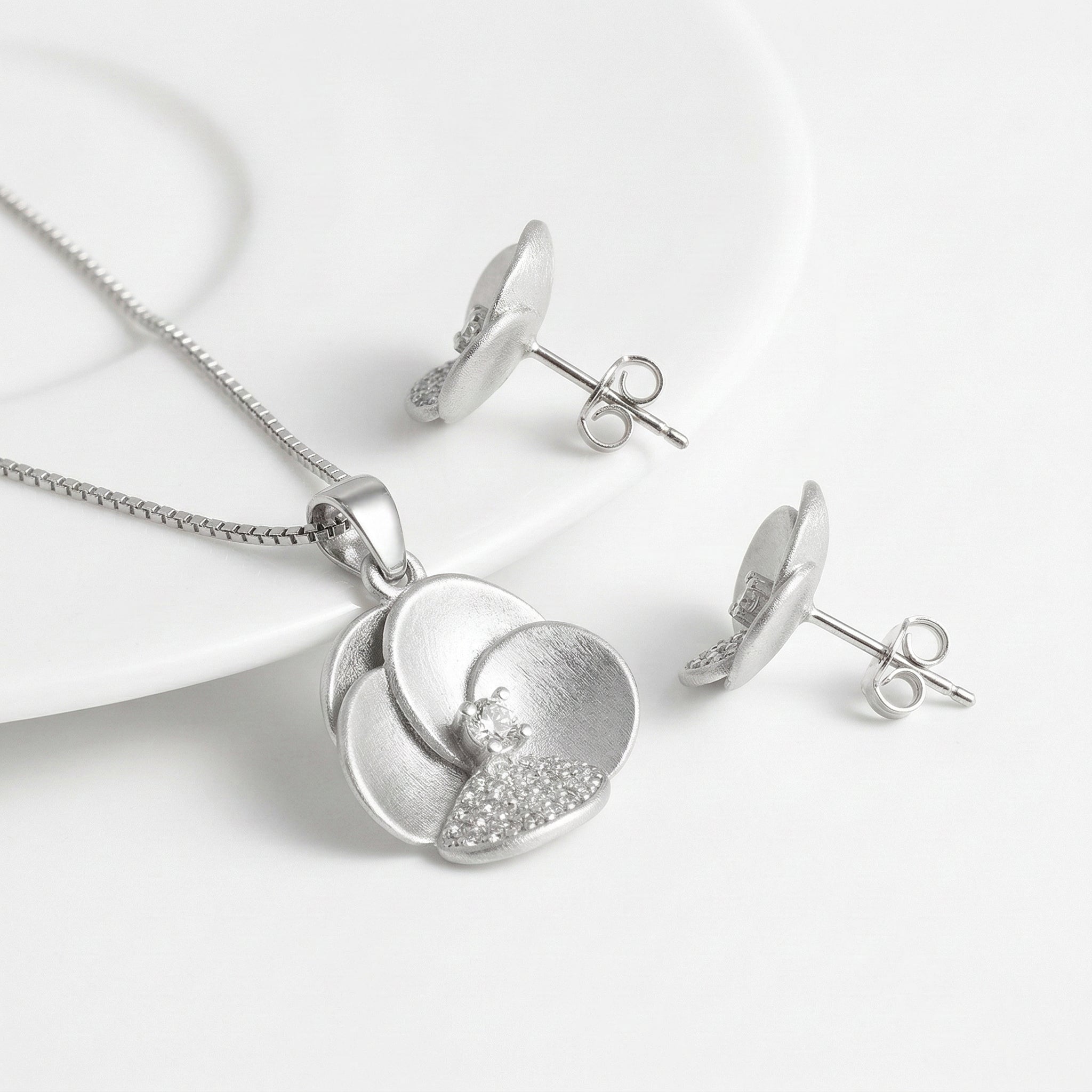 Frosted Petal Set