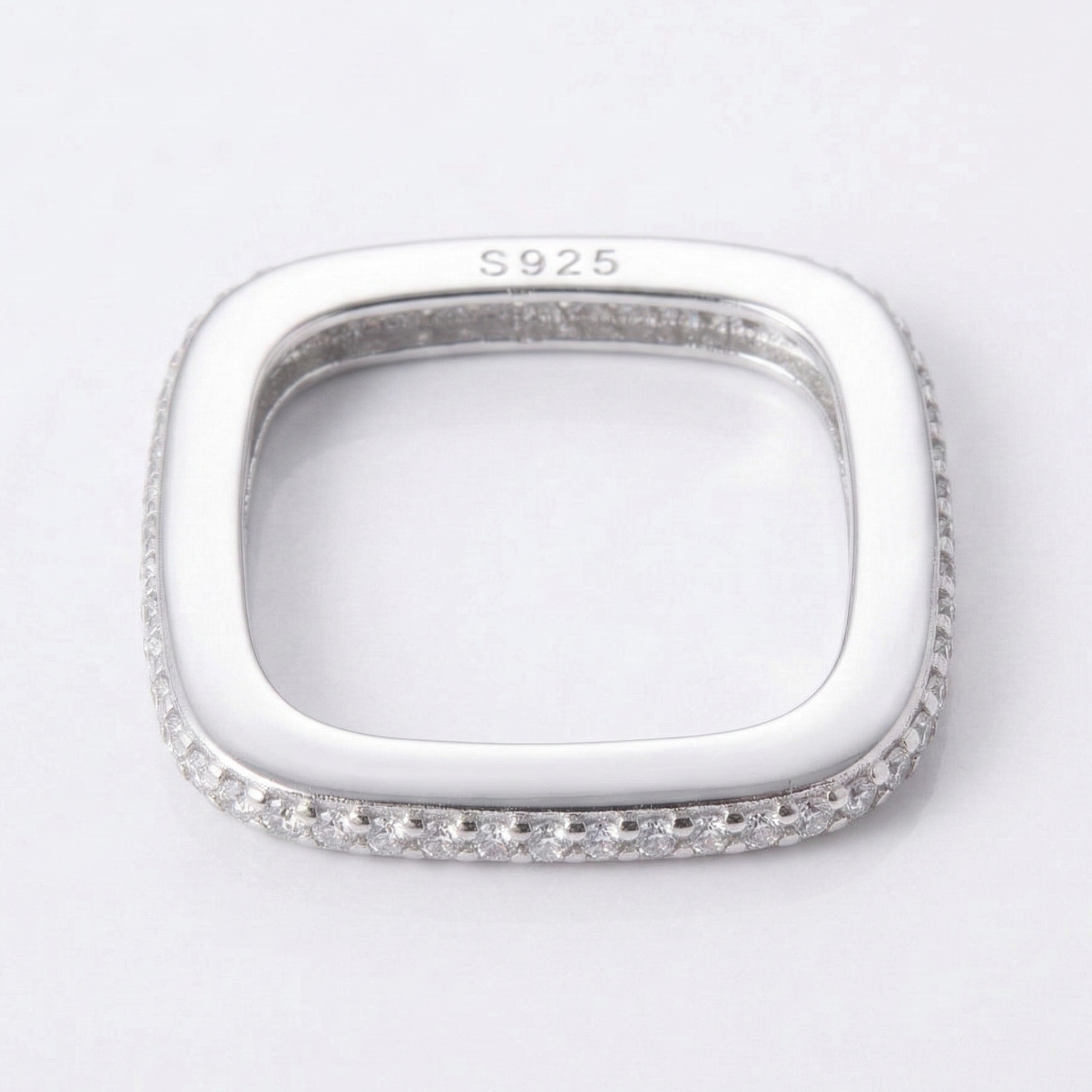 Square Pavé Thin Band