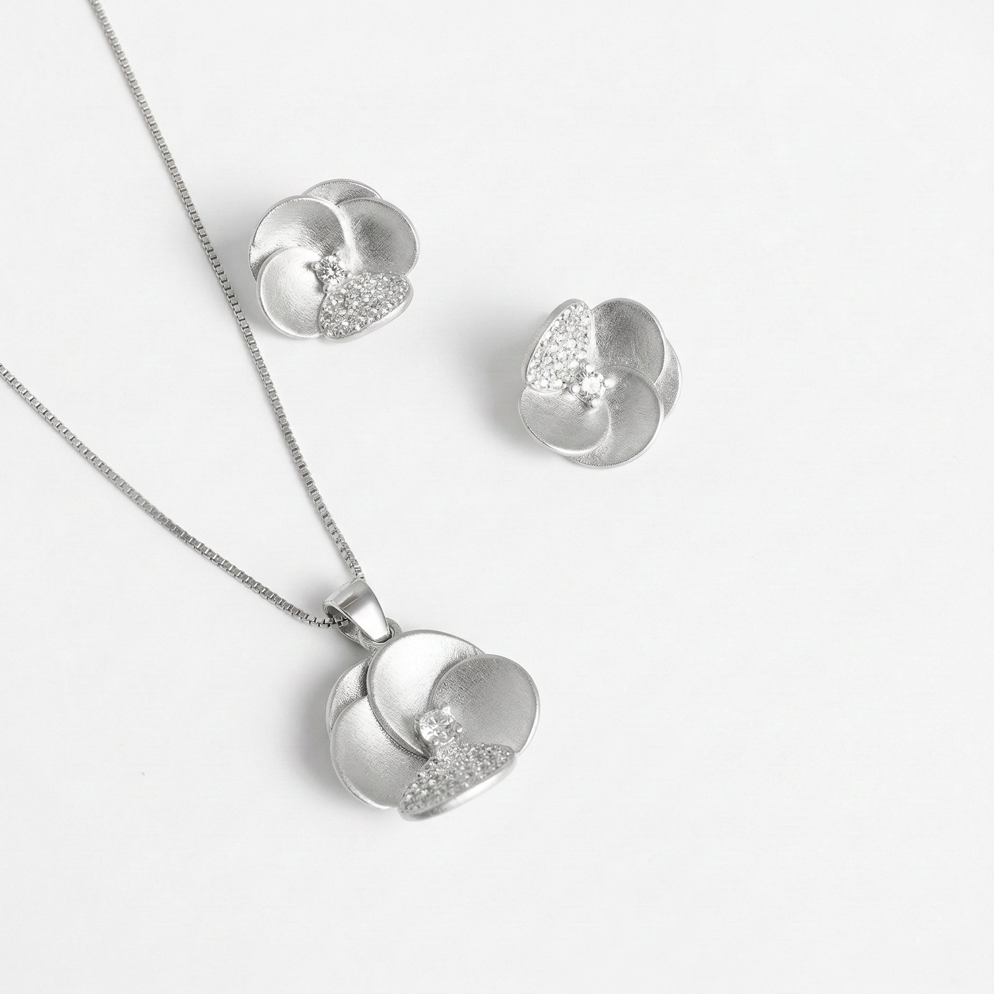 Frosted Petal Set