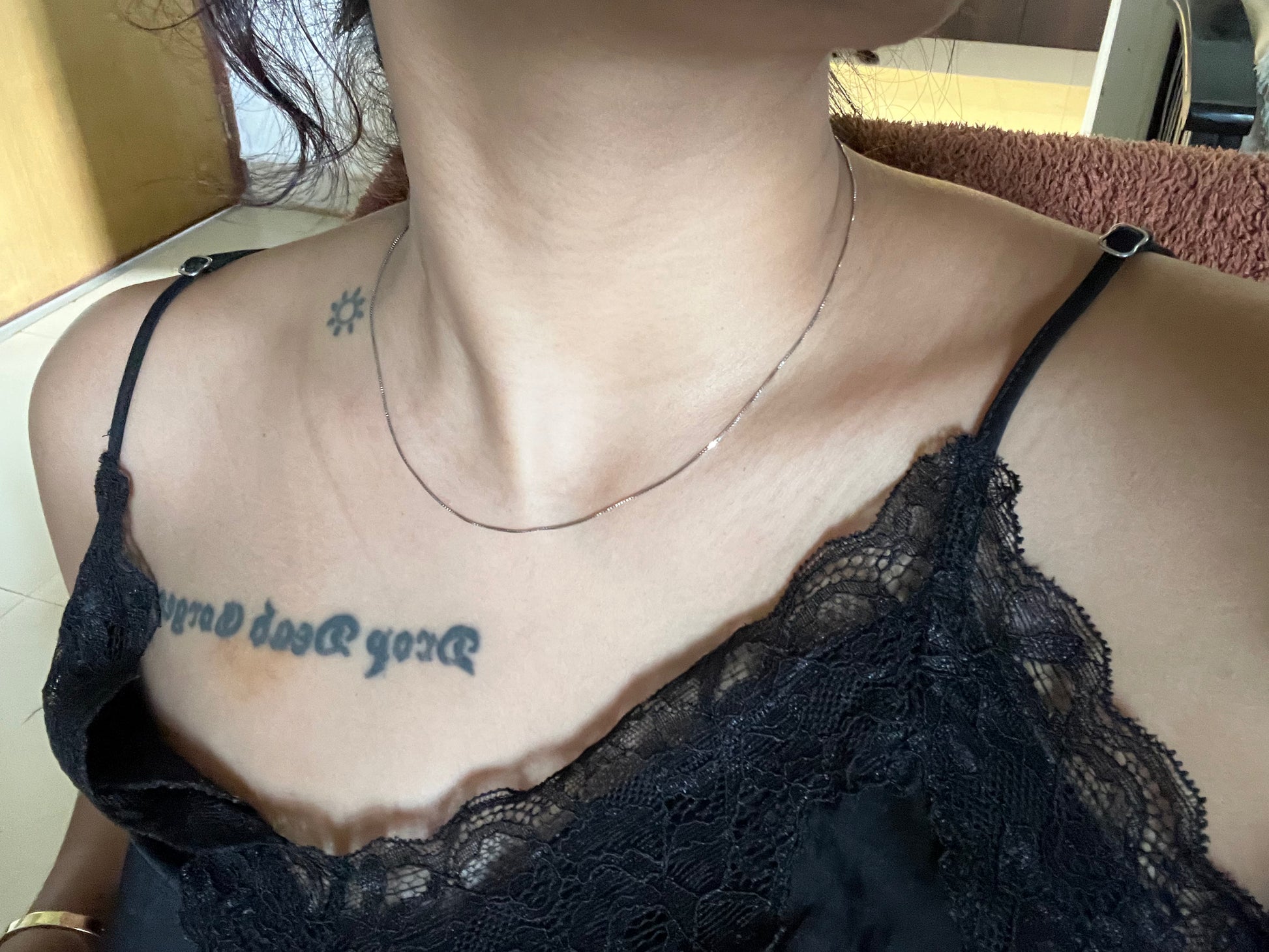 Bare Line Chain