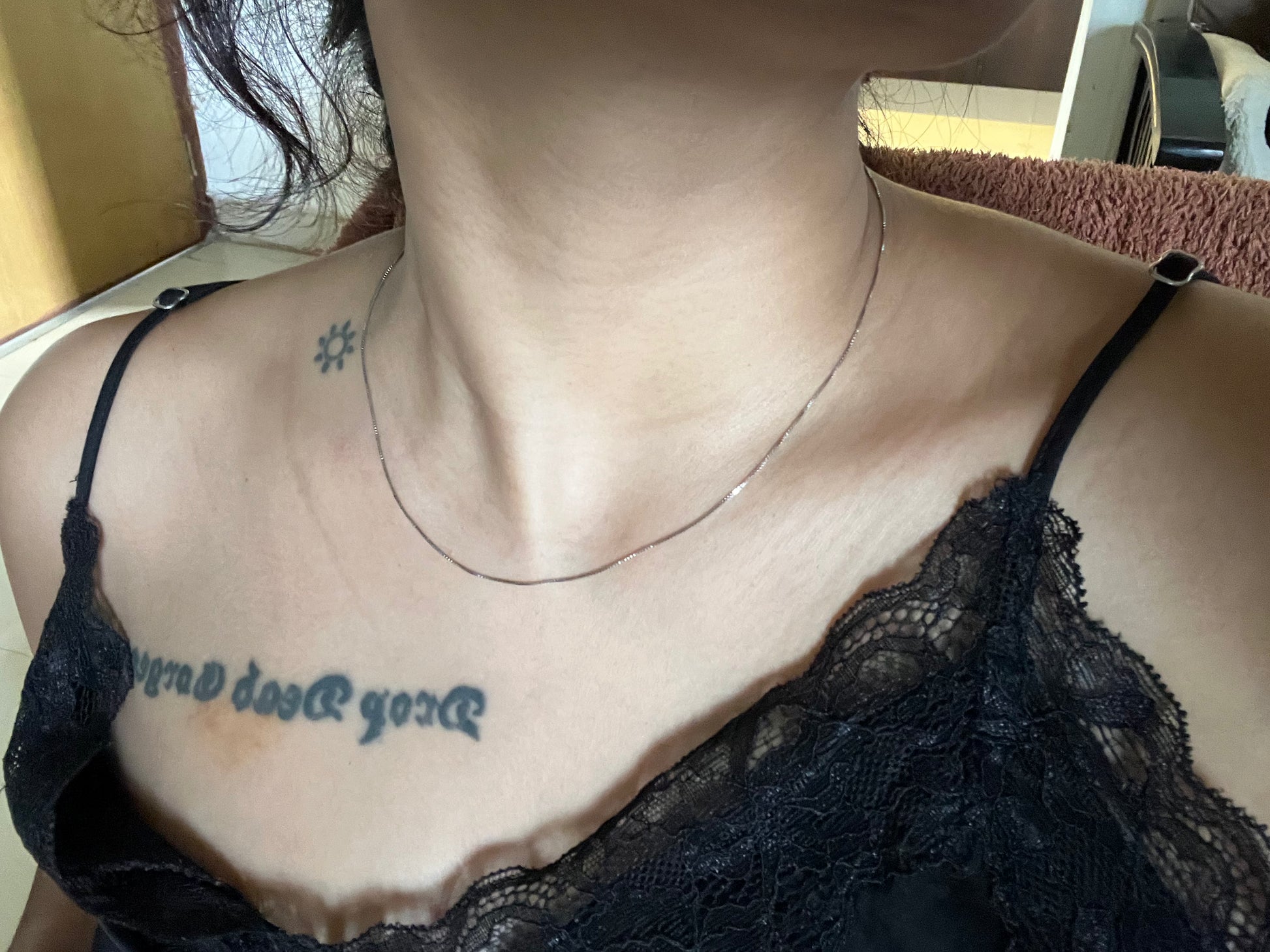 Bare Line Chain