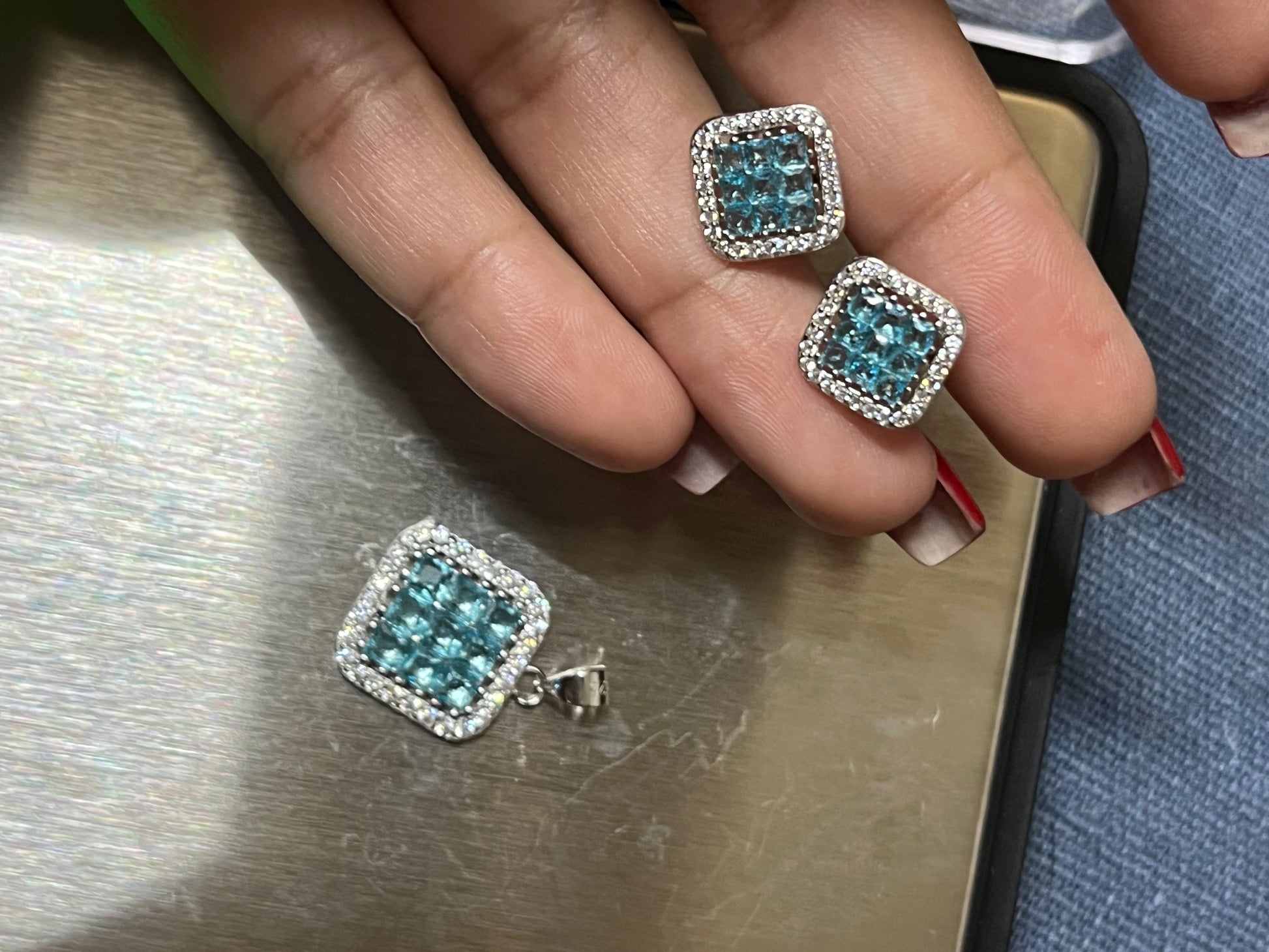 Azure Grid Set